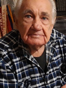 Kenneth Frederick (Tich) Louttit