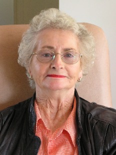 Elaine Schuback