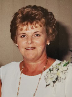 Lyn Margaret Strachan (Searl)