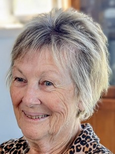 Noela Lewis
