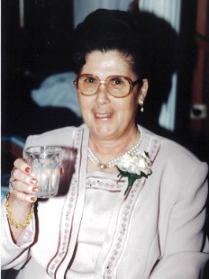 Voula Moutzikos